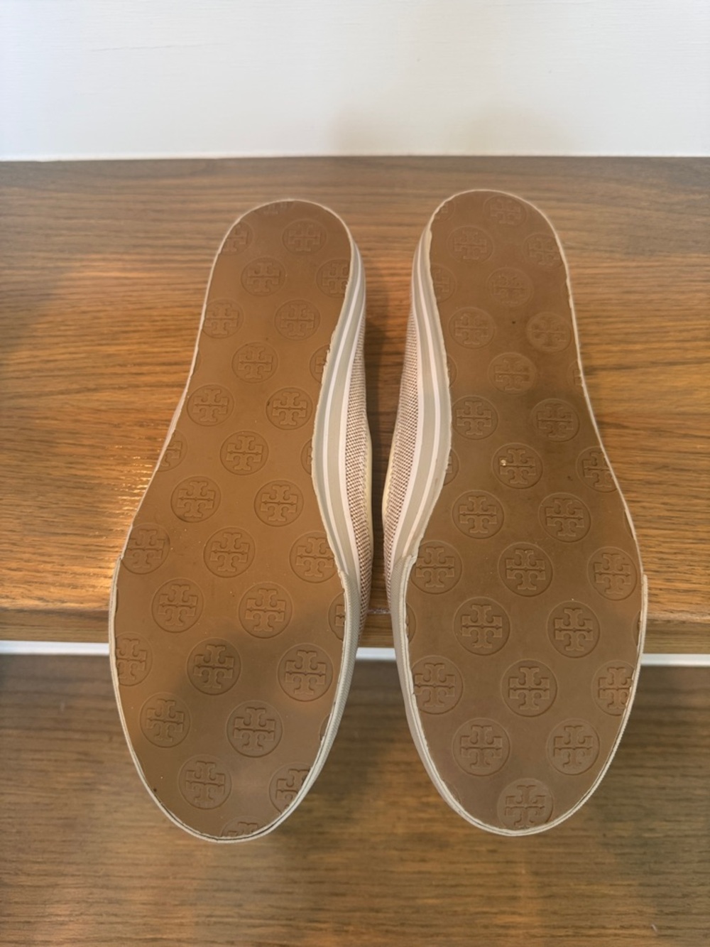 Tory Burch Channing Beige Slip on Sneakers Ballet Flats Canvas Shoes Women 8.5M - Picture 2 of 12